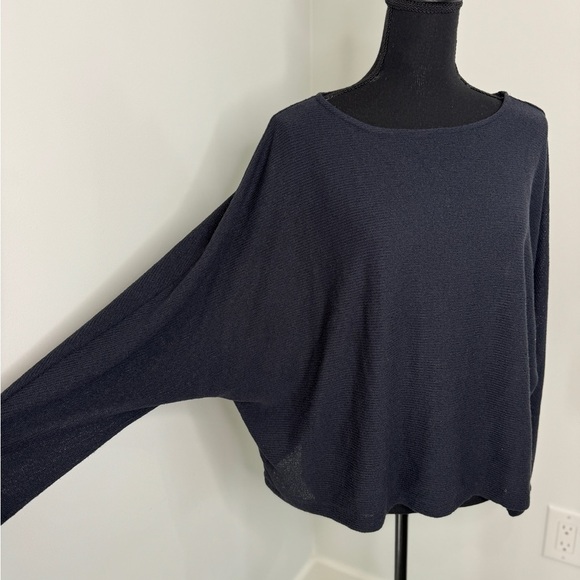 H&M Dark Blue Oversized Knit Boxy Sweater (L) - Picture 4 of 9